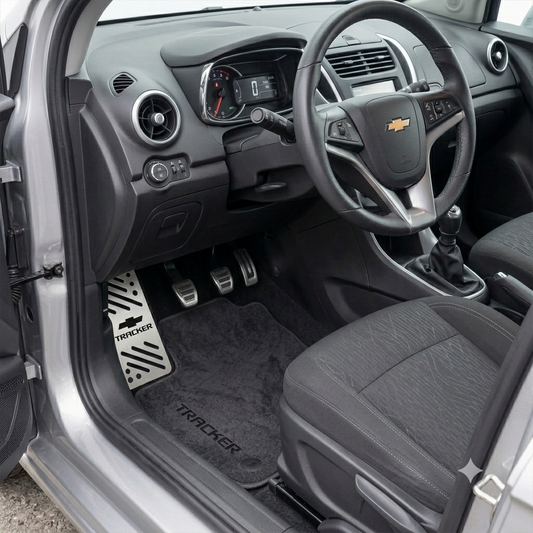 Descanso de Pé - Chevrolet Tracker 2014 á 2019